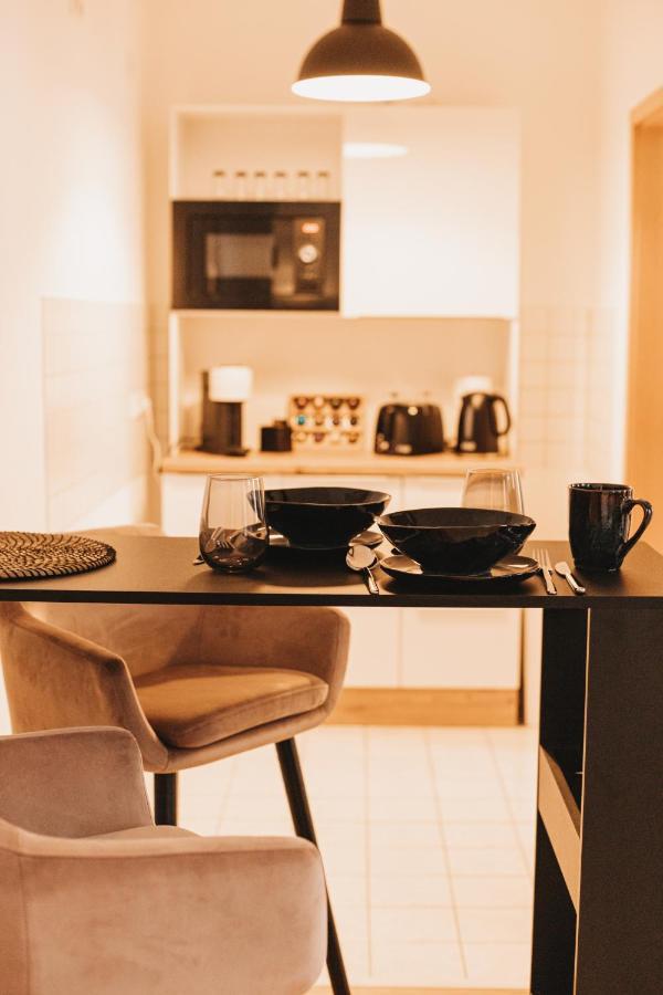 Studio Apartment Im Zentrum Mit Parkplatz & Neuem Badezimmer Магдебург Экстерьер фото